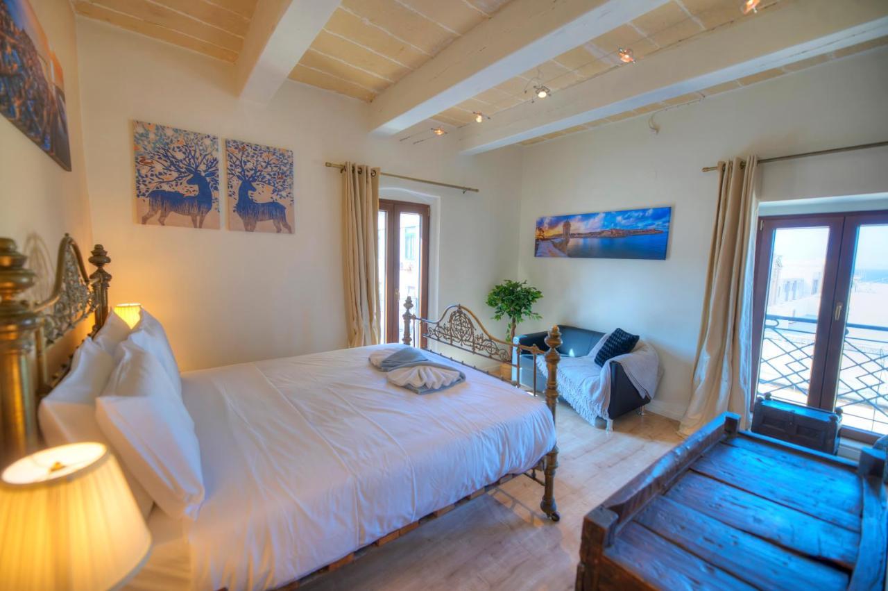 Comfy 1 Bedroom - Sun Terrace & Sea Views Gbuh1-1 Valletta Exterior photo